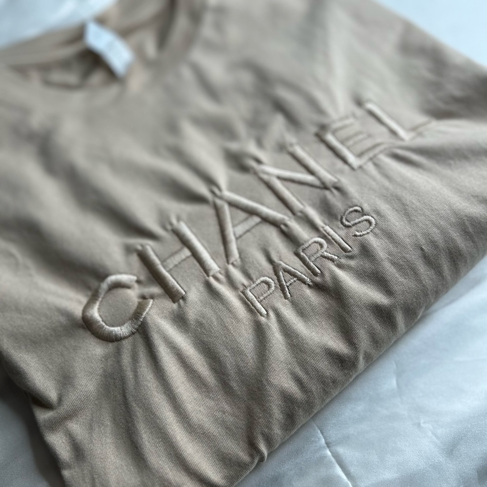 Embroidered T-Shirt - Picture 2 of 3
